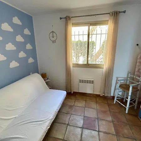 Spacious & Unique Sea View Terrace Pool & Charm Апартаменты Ле-Лаванду