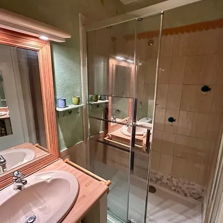 Spacious & Unique Sea View Terrace Pool & Charm * Ле-Лаванду