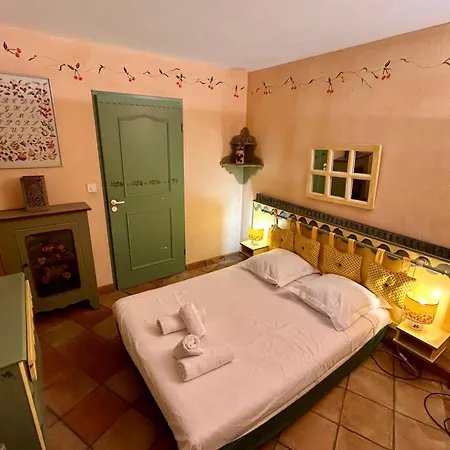 Spacious & Unique Sea View Terrace Pool & Charm *