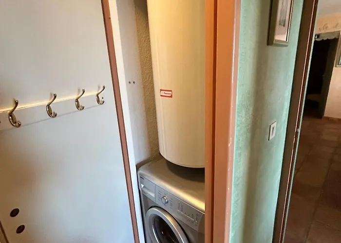 Apartmán Spacious & Unique Sea View Terrace Pool & Charm