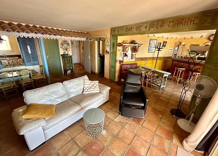 Spacious & Unique Sea View Terrace Pool & Charm